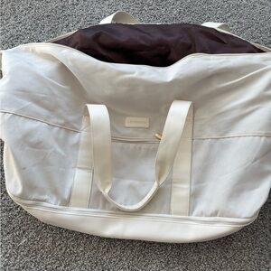 Elegant Cream Travel Bag by Lovevook